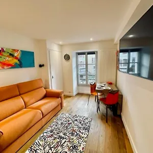  Appartement Ben Nevis Charming Studio In The Heart Of The Lively Life Of The Pre Carre